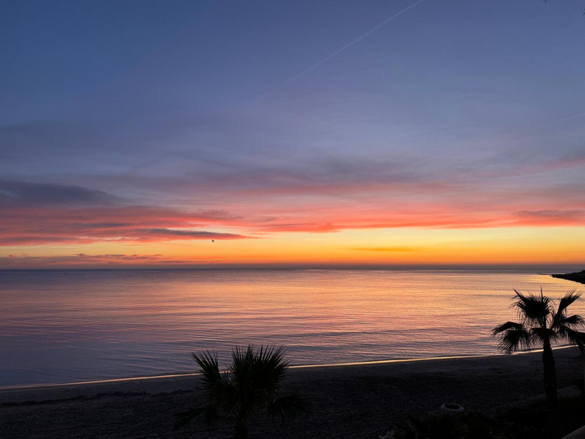 Maravilloso Apartamento Amanecer Cabo A Pie De Playa Y Mar En Chalet Roquetes Alicante Exterior foto